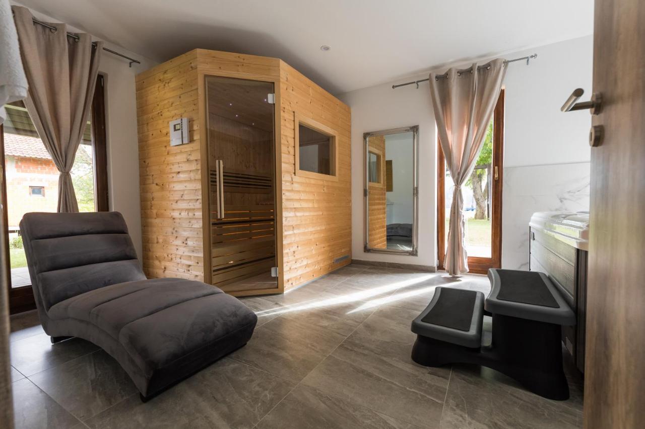 Senjska Villa جوسيبدول المظهر الخارجي الصورة